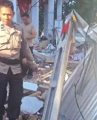 Gempa 7,6 Disusul Tsunami Guncang Sulawesi Utara. Sejumlah Bangunan Rusak, Ada Korban Jiwa